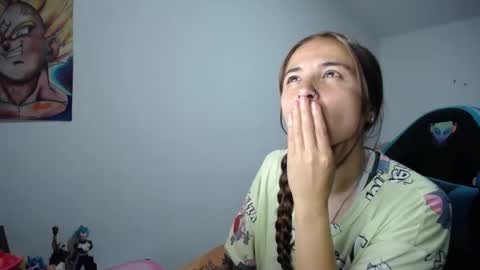 nanna yoshi online show from February 19, 3:06 am