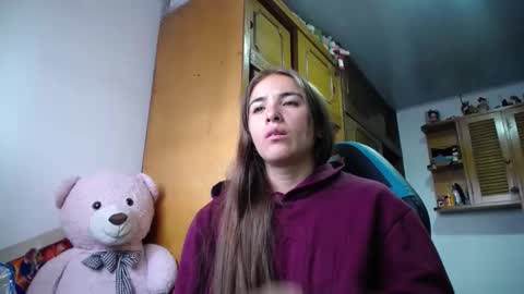 nanna yoshi online show from March 5, 7:42 pm