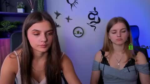 Naomi online show from July 28, 2:13 pm
