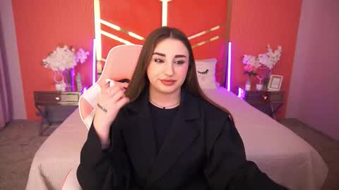 naomibaae online show from November 24, 2:41 pm