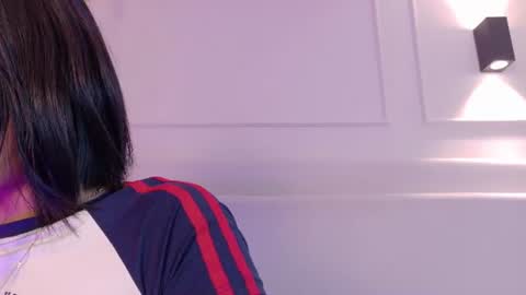 Naomi Klarc online show from June 18, 11:37 am