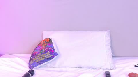 Naomi Klarc online show from April 12, 12:52 pm