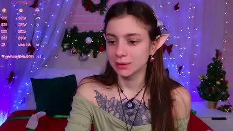 Naomi online show from December 18, 5:56 am