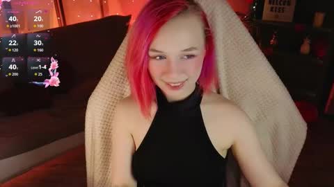 Naomi online show from February 25, 9:35 pm