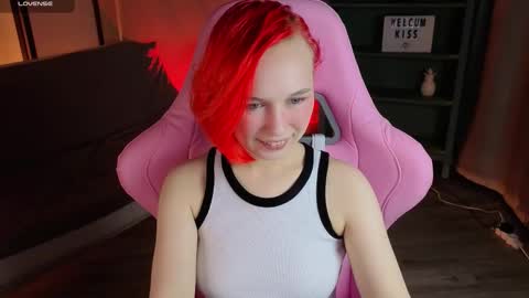 Naomi online show from October 9, 8:24 pm