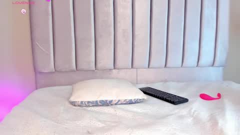 Snapshot of nastyalvanova chatting on March 12, 1:47 am Deisy online show from March 12, 1:47 am