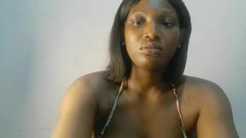 Nastybadgirlxx online show from May 17, 7:35 pm