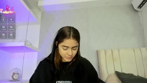 Naty  online show from January 15, 12:11 pm