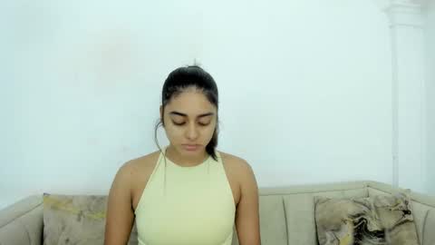 Naty  online show from November 1, 1:04 pm