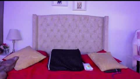 Snapshot of natalia_collinslim chatting on December 11, 3:45 am Natalia online show from December 11, 3:45 am