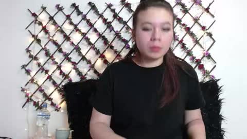 Natalia Walker online show from February 6, 6:00 pm