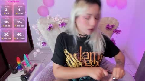 Nataliua Henao online show from October 30, 3:35 pm