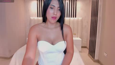 Natalie Lewis online show from November 29, 2:54 pm