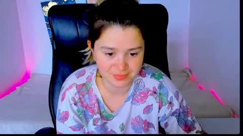 natalisecret online show from May 21, 11:08 am
