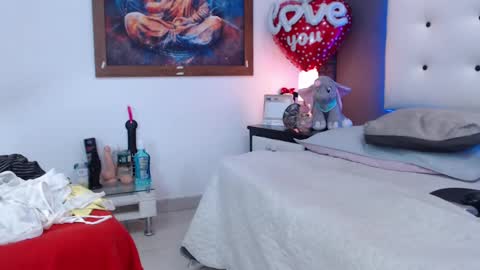 Snapshot of natasha26_ chatting on February 22, 3:32 pm Natasha online show from February 22, 3:32 pm
