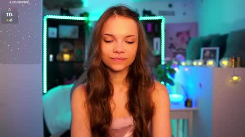 natasha__malkova online show from December 14, 9:29 am