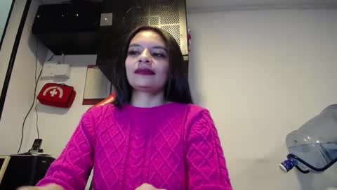 Natashax  online show from September 19, 8:30 pm