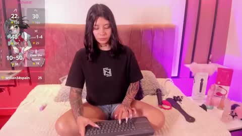 Snapshot of nathalia_stone chatting on September 23, 10:19 pm nathalia_stone online show from September 23, 10:19 pm