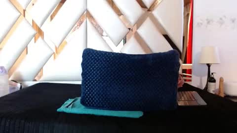 nathaly low online show from February 21, 1:34 pm