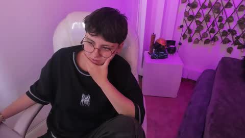 nathalyy_ds online show from March 4, 8:59 pm