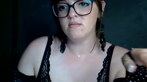 natttta_ online show from June 4, 7:51 pm