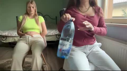 Andreea online show from December 2, 6:48 am