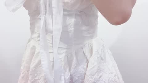 Kiki online show from October 21, 2:15 am