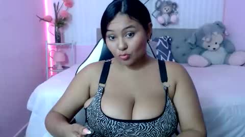 Zoe online show from March 31, 8:09 pm