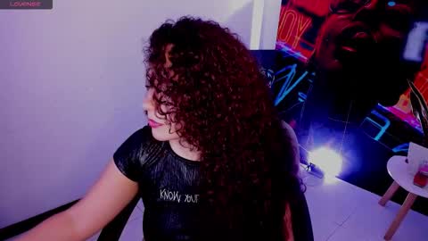 Snapshot of naughty_butt chatting on September 22, 9:13 pm Megan online show from September 22, 9:13 pm