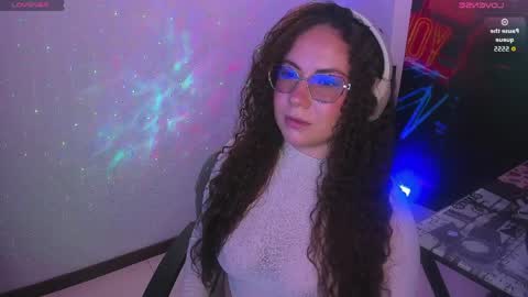 Megan online show from April 9, 5:32 am