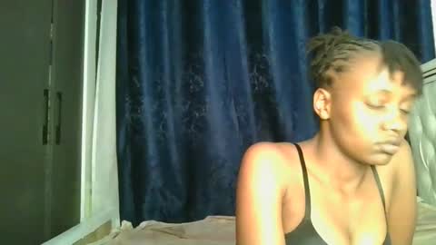 naughty_ellaa online show from October 19, 6:54 pm