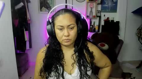 Alicia online show from March 21, 5:01 am