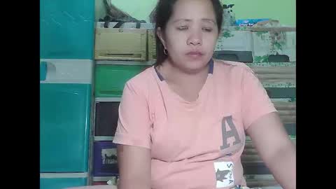 naughtymom26 online show from April 7, 8:49 am