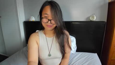 Gigi Chu  online show from November 4, 3:06 pm