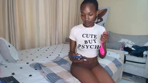 shyreen online show from February 6, 12:19 pm