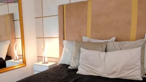    online show from September 14, 11:41 am