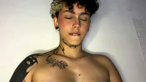 nazzz10 online show from January 7, 12:58 am