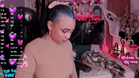 Miah online show from October 21, 11:58 am