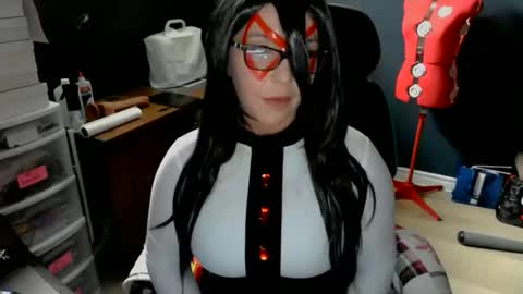 Snapshot of nerdybody chatting on September 13, 6:49 pm NerdyBody online show from September 13, 6:49 pm