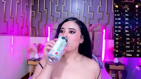 Nesli  online show from April 7, 1:46 pm