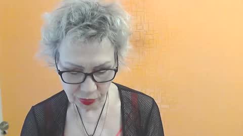 NessyJenixs online show from March 30, 2:38 pm