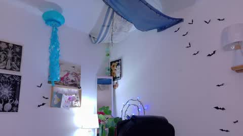 Mar online show from April 15, 5:13 pm