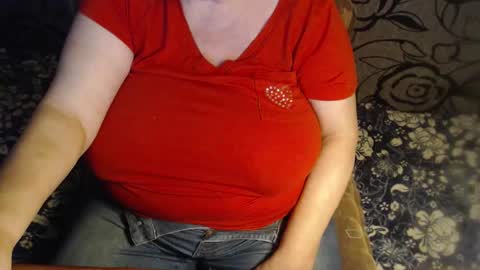 Lilly  online show from December 18, 4:45 pm