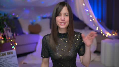 newchloe18 online show from November 15, 9:16 pm