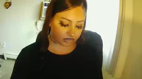 Snapshot of niccibaby chatting on October 10, 6:13 pm Nicci babyyy online show from October 10, 6:13 pm