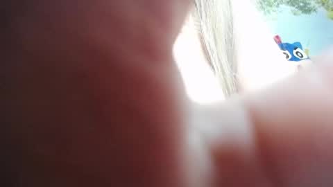 Belle online show from January 8, 5:50 pm