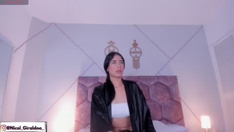 Nicol online show from April 9, 4:04 am