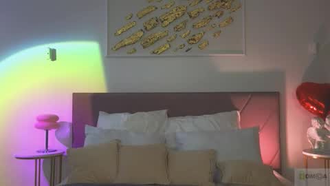 Nicole online show from February 18, 11:15 pm