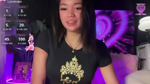 NICOLE online show from July 1, 6:18 pm