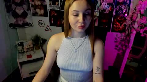 Nicole online show from November 15, 8:15 am